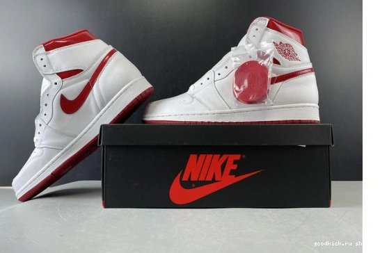 555088-103 555088-103 AIR (2017) Retro Red Jordan 1 Metallic 0218